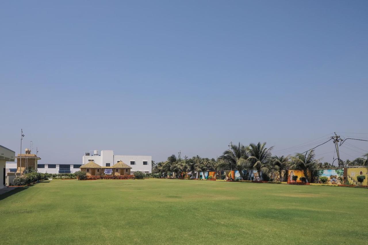 Regenta Central Somnath, Bhalpara Extérieur photo