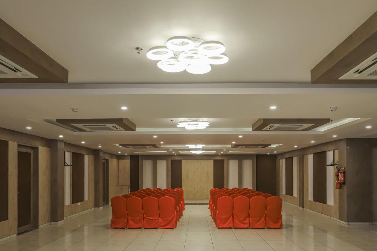 Regenta Central Somnath, Bhalpara Extérieur photo