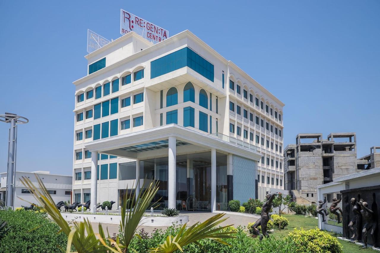 Regenta Central Somnath, Bhalpara Extérieur photo