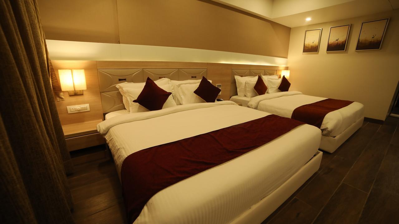 Regenta Central Somnath, Bhalpara Extérieur photo
